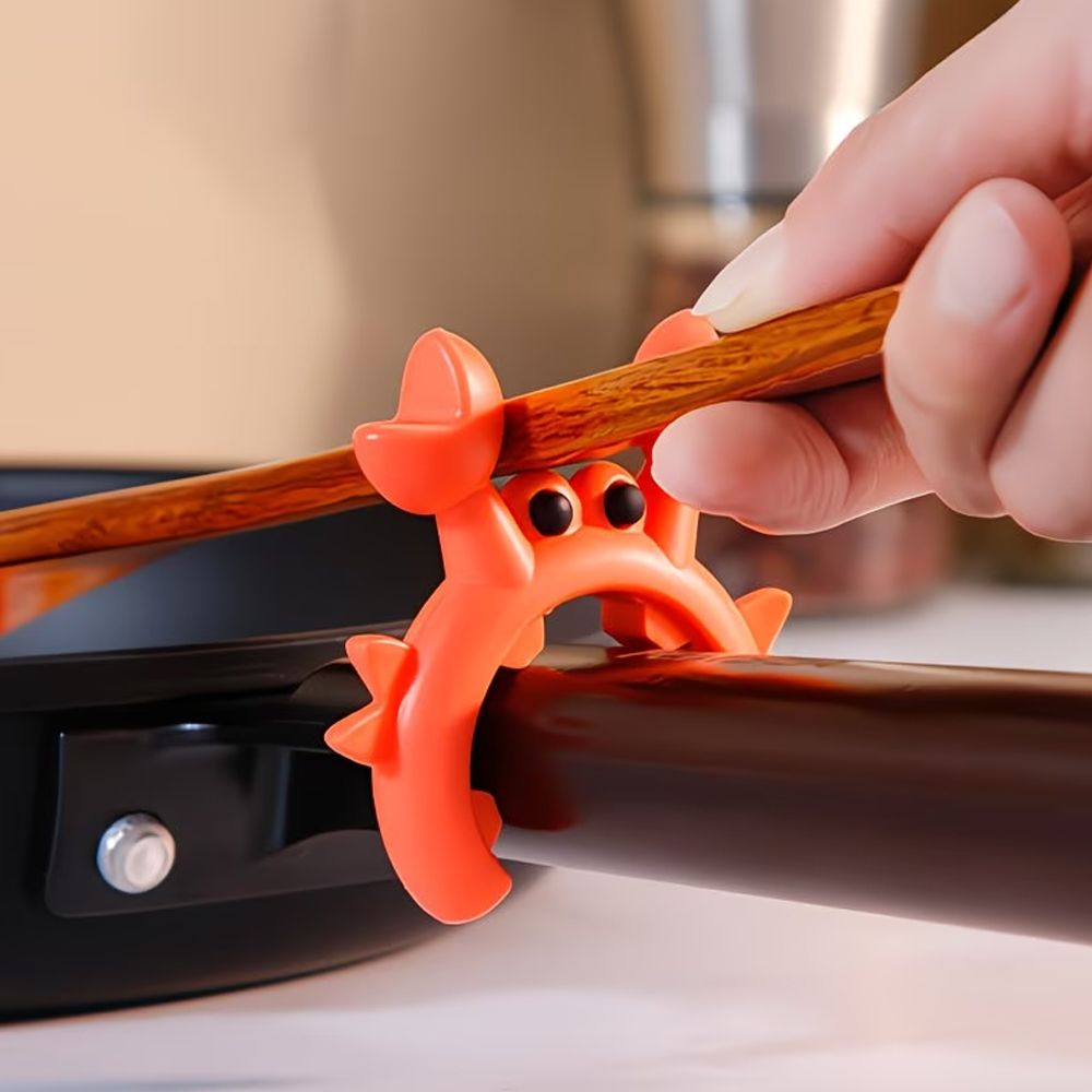Home Cooking Utensil Set - A Set of 2 Silicone Spoon