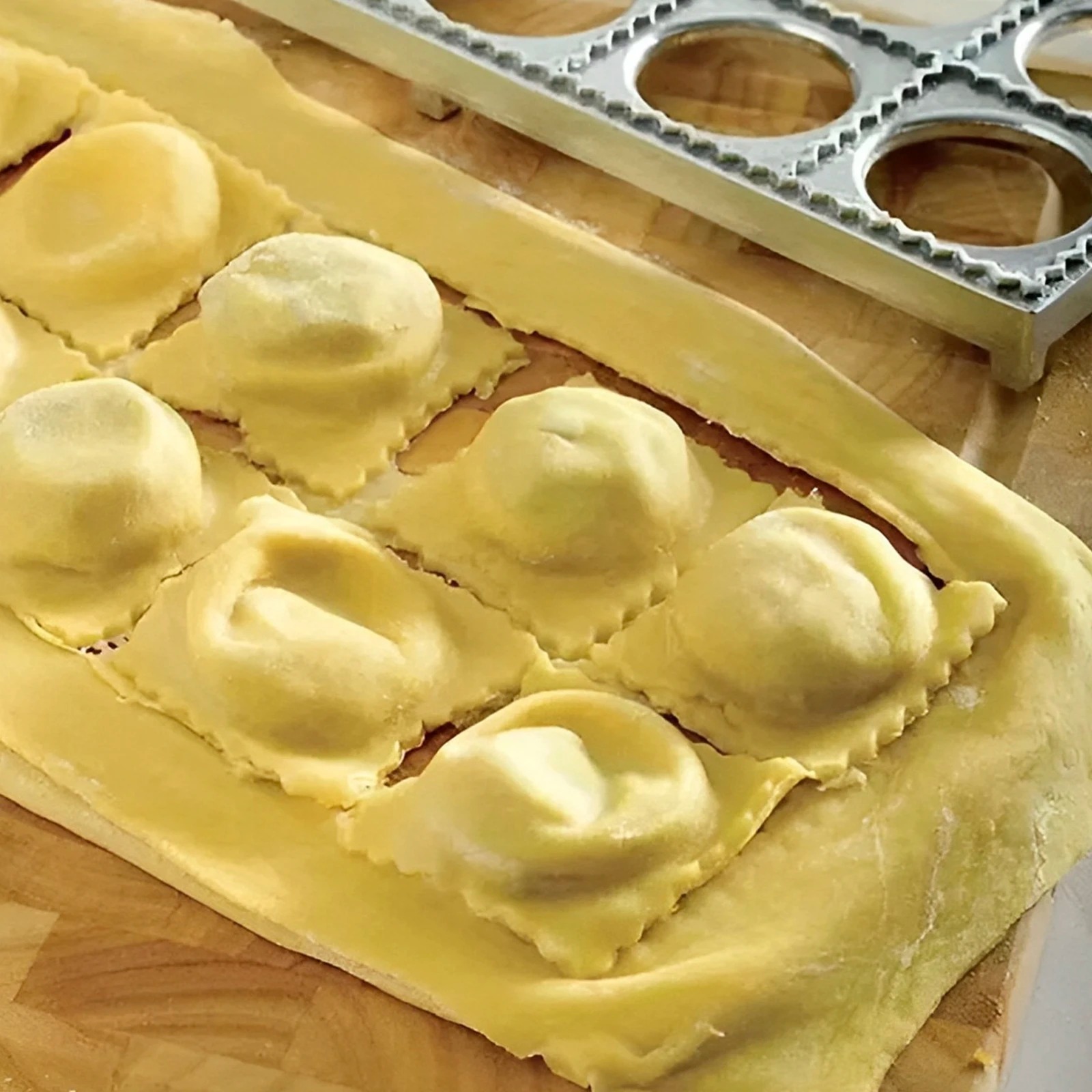 Dumpling Mold 12 Holes Ravioli - Home Cooking Help 评论和价格